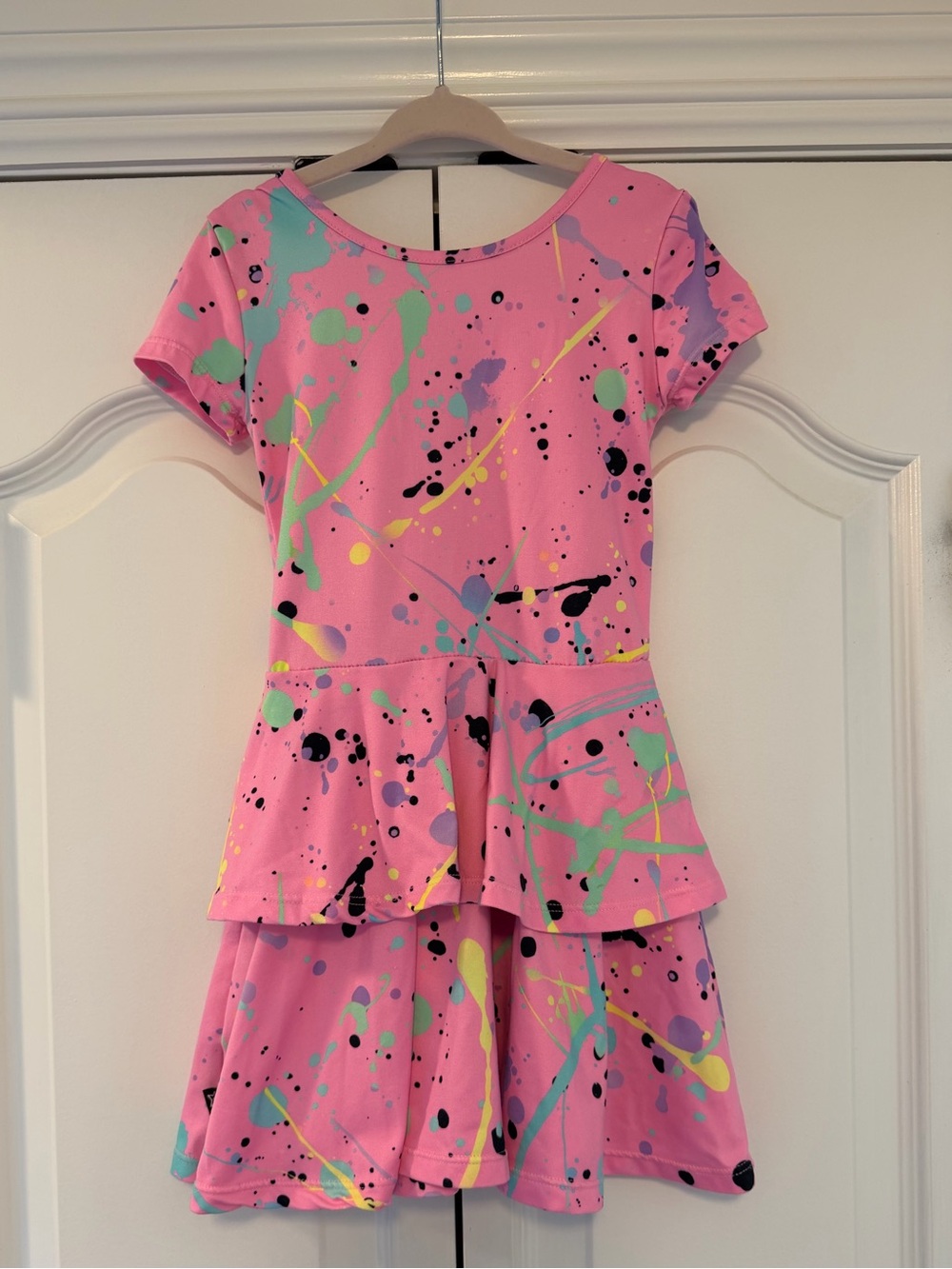 Super cute girls dress!